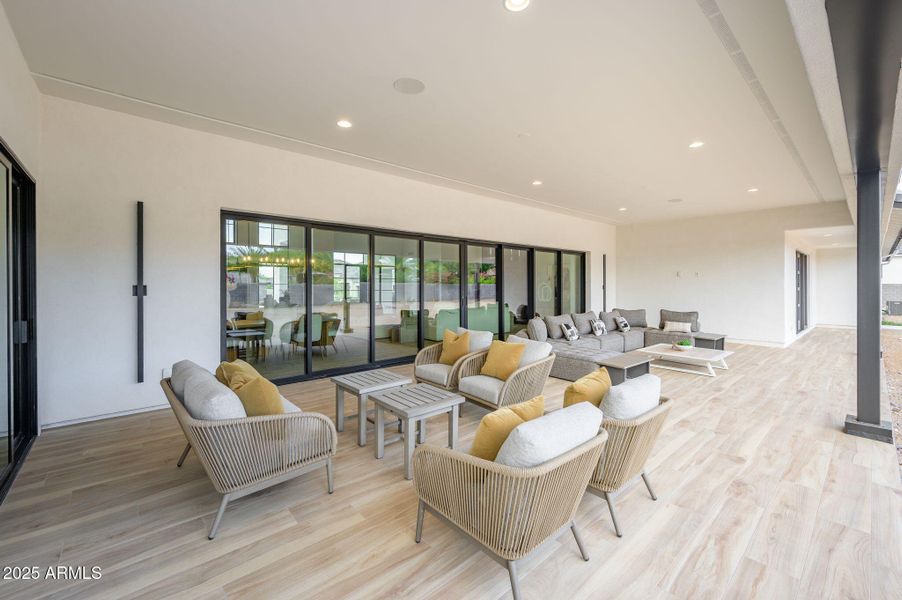 60-web-or-mls-RunawayBay-54