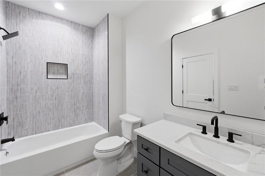 Furnished interior view inside a new home in , Atlanta (Image 33).