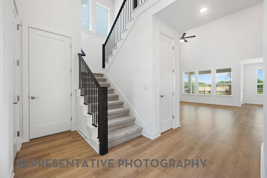 Spacious, unfurnished interior of a new home in Goodnight Ranch, Austin (Image 15).