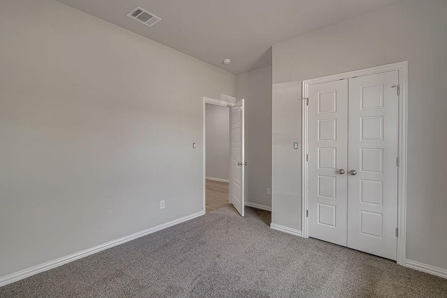 Spacious, unfurnished interior of a new home in , Fort Worth (Image 23).