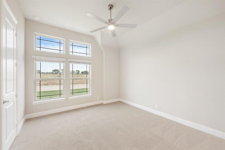 Spacious, unfurnished interior of a new home in Paloma Ranch, Justin (Image 16).
