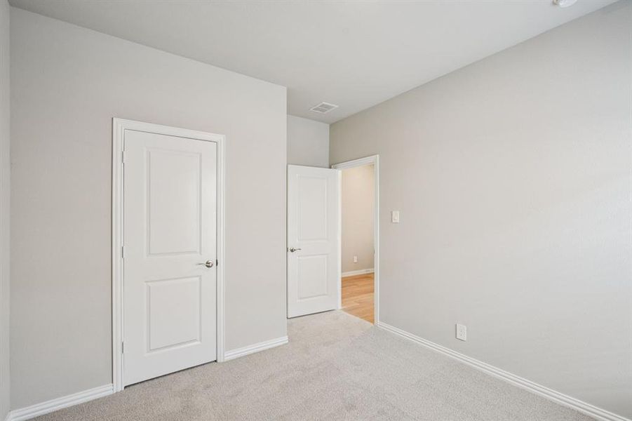 Photo is not of the actual home, but is an inspirational photo of builder’s model home and may depict options, furnishings, and/or decorator features that are not included.