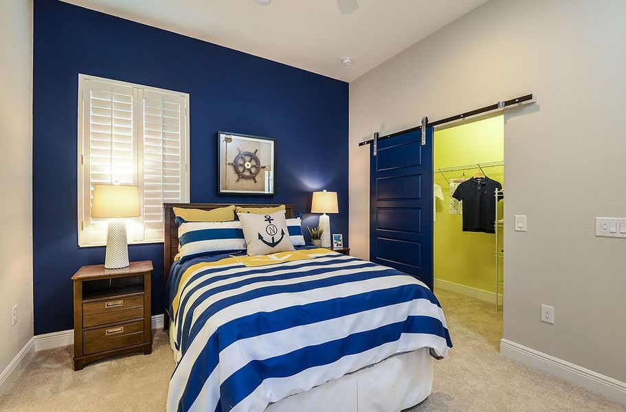 Representative furnished interior of a home built from the Kiawah 2 by Neal Communities in Boca Royale Golf & Country Club at Wellen Park, Englewood (Image 16).