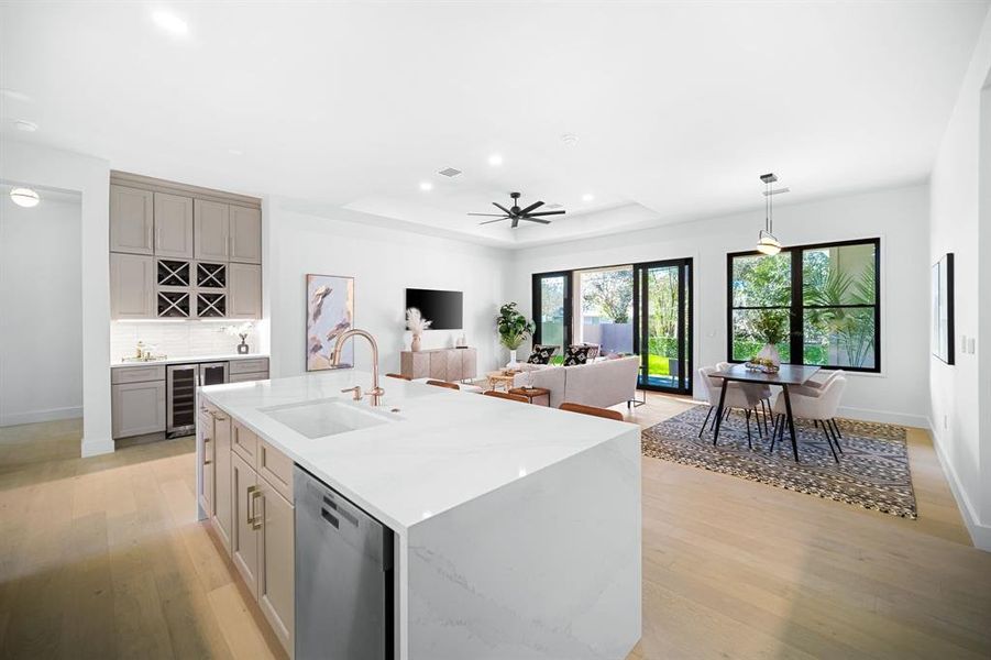 Experience a modern flourish in this kitchen, where contemporary finishes harmonize to create a stylish environment that is both visually stunning and highly practical