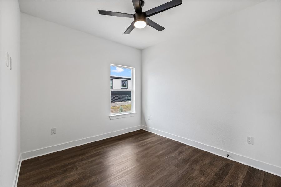 Spacious, unfurnished interior of a new home in , Dale (Image 37).