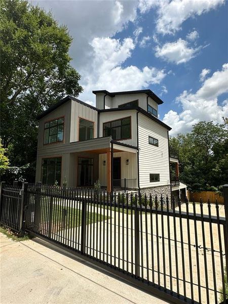 Front exterior of a new home in , Atlanta, GA, highlighting curb appeal (Image 25).