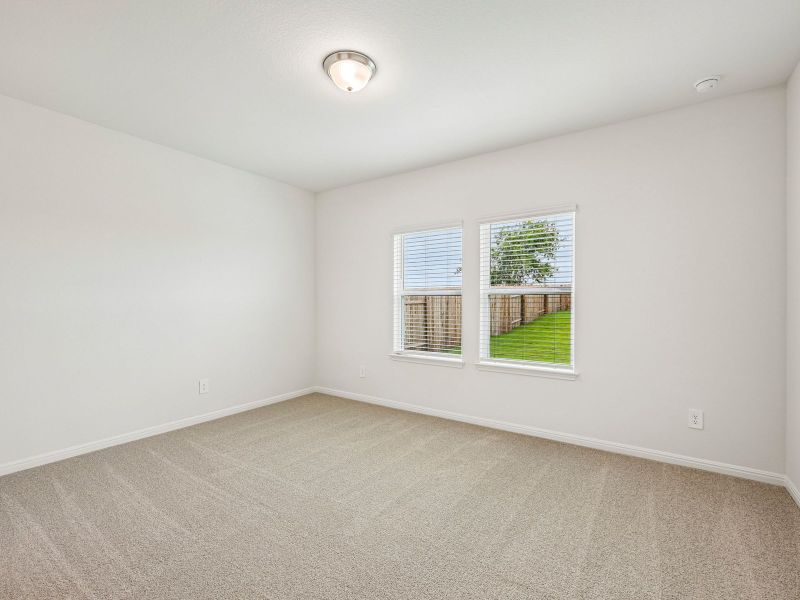 Spacious, unfurnished interior of a new home in Eastern Wells, Jarrell (Image 9).