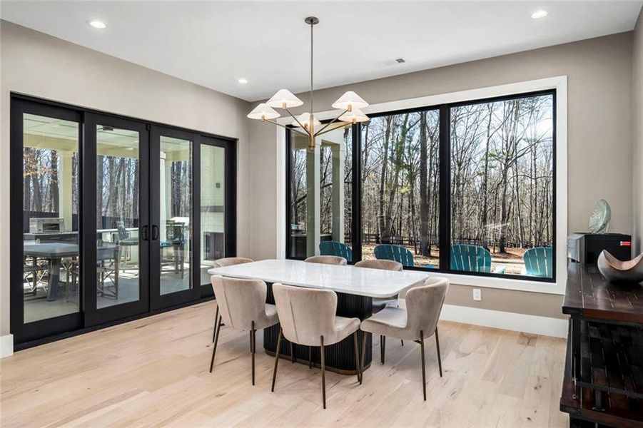 Furnished interior view inside a new home in , Alpharetta (Image 66).