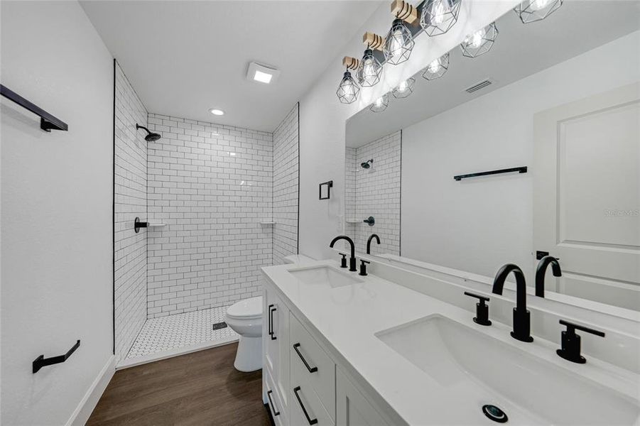 Furnished interior view inside a new home in , Arcadia (Image 4).