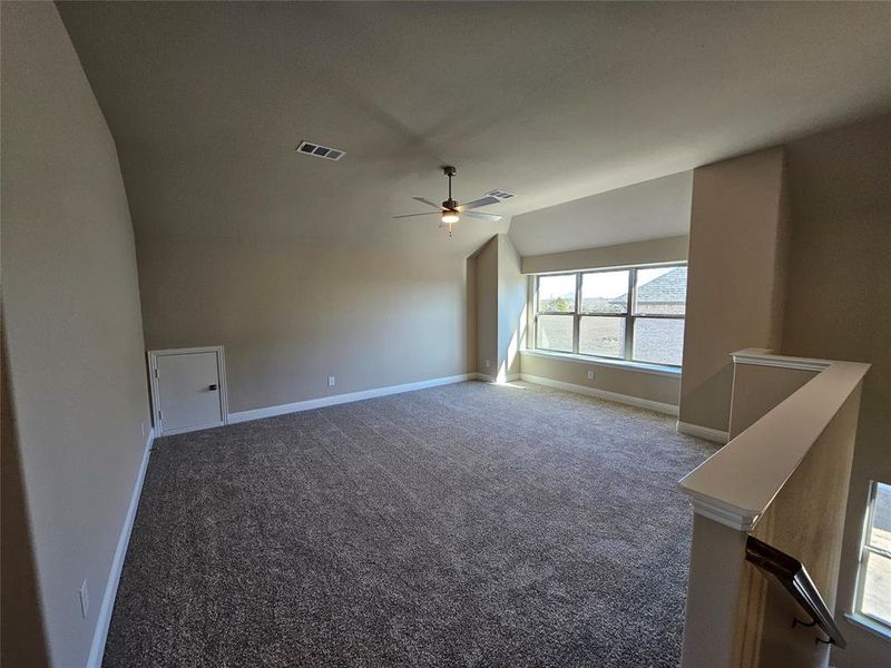 Spacious, unfurnished interior of a new home in Trails of Trenton, Trenton (Image 26).