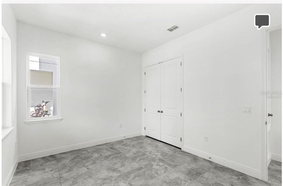 Spacious, unfurnished interior of a new home in , Orlando (Image 22).