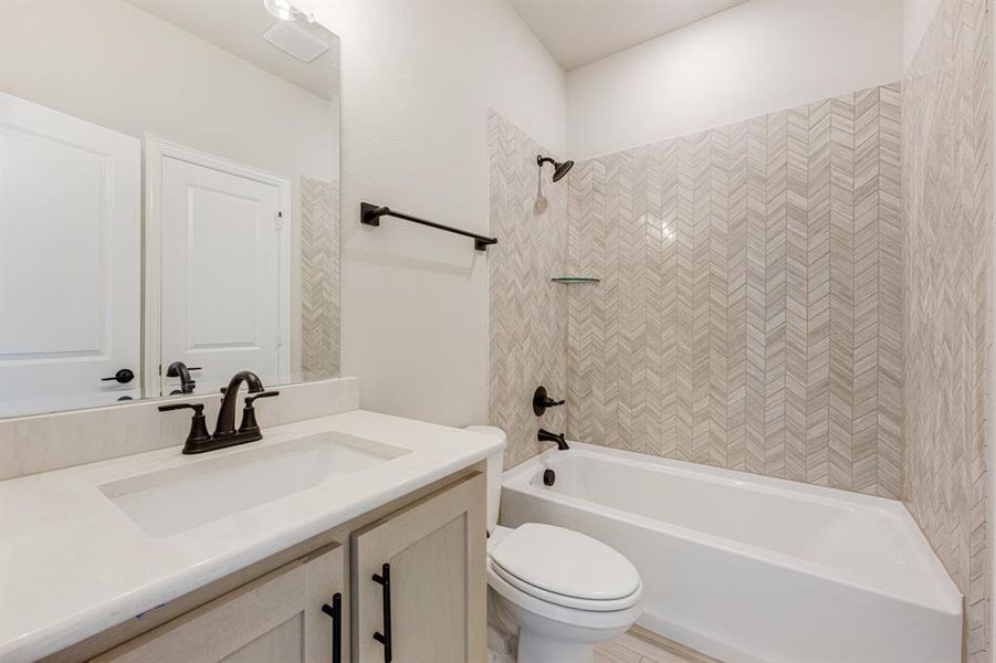 Image 40 of a home in Devonshire Classic 60-65.