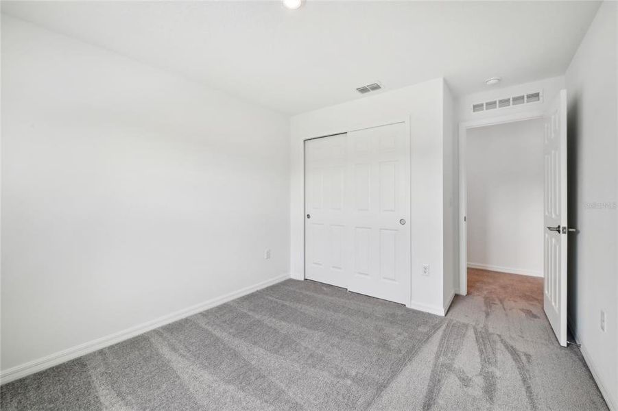 Spacious, unfurnished interior of a new home in Brack Ranch, St. Cloud (Image 35).