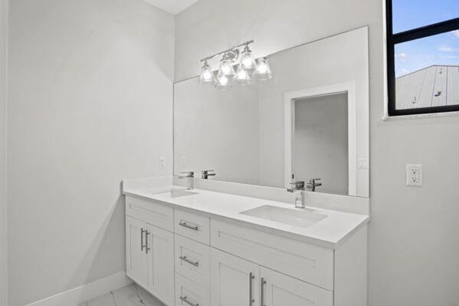 seagrape master bath 4