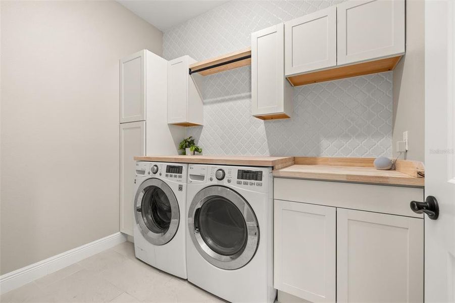 Furnished interior view inside a new home in Hartwood Landing, Clermont (Image 35).