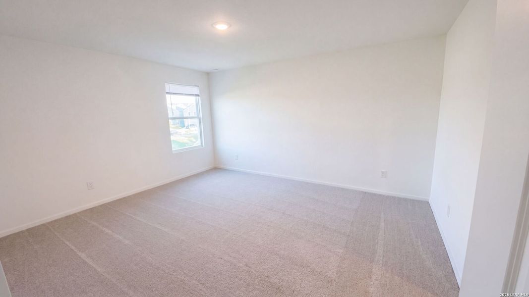Spacious, unfurnished interior of a new home in Landon Ridge, San Antonio (Image 11).