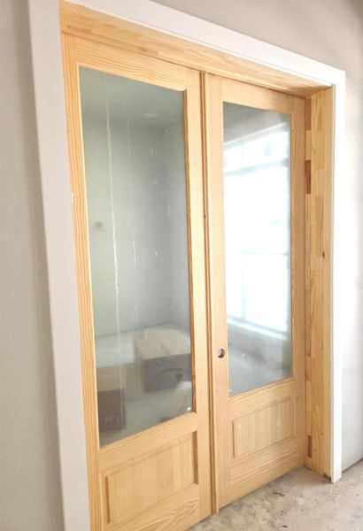 Front office/study, has double wood doors for privacy Front office/study, has double wood doors for privacy