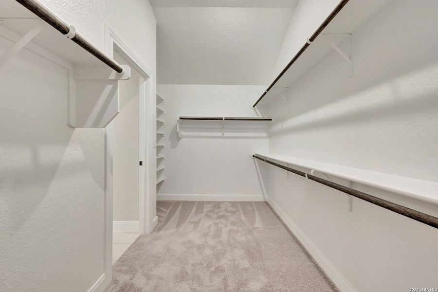 Spacious, unfurnished interior of a new home in Meyer Ranch – Legacy Series, New Braunfels (Image 16).