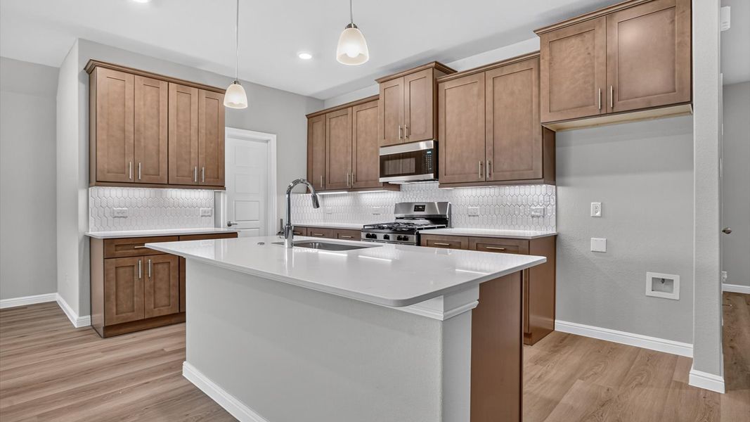 Furnished interior view inside a new home in Sandstone Estates, Granbury (Image 6).