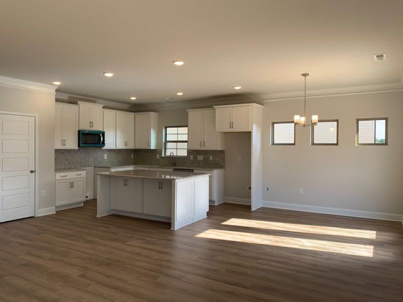 Image 25 of a home in Royal Pines. Image 25 of a home in Royal Pines.