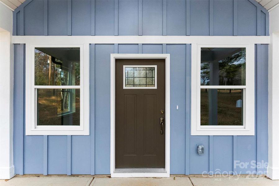 Exterior details and patio area of a home in , Shelby (Image 4).