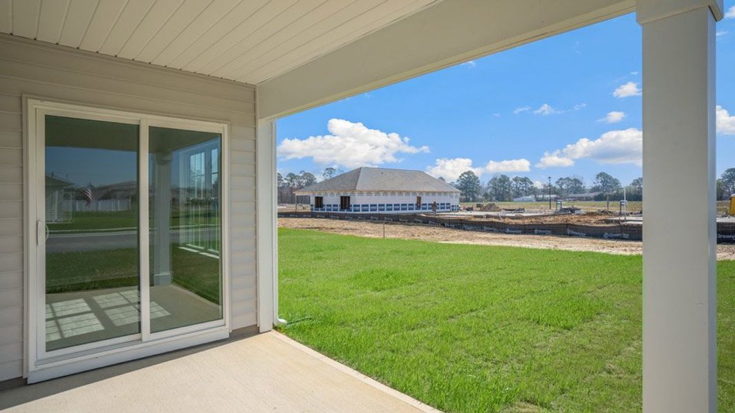 Exterior details and patio area of a home in Hunter Hill, Rocky Mount (Image 3).