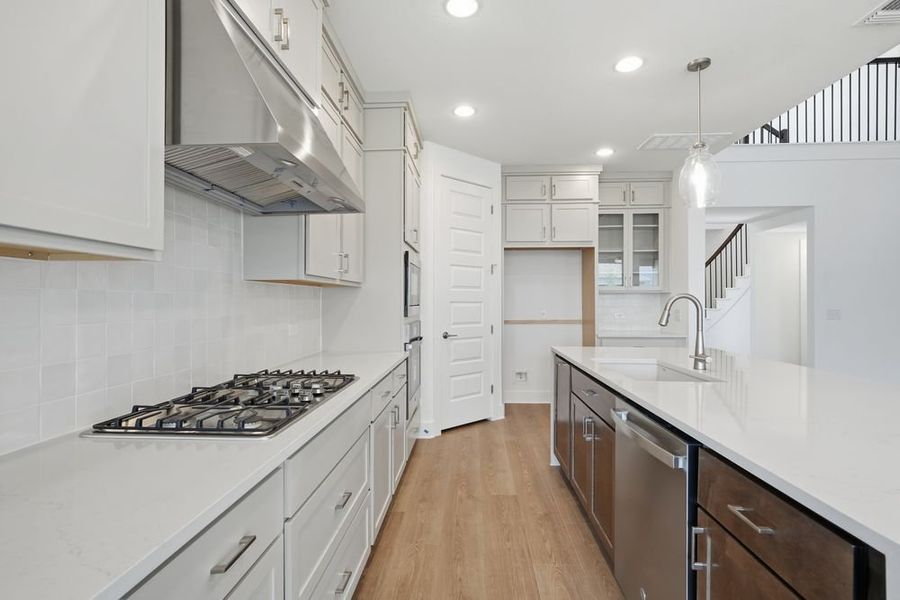 Representative furnished interior of a home built from the Citron by Taylor Morrison in Easton Park 50s, Austin (Image 5).