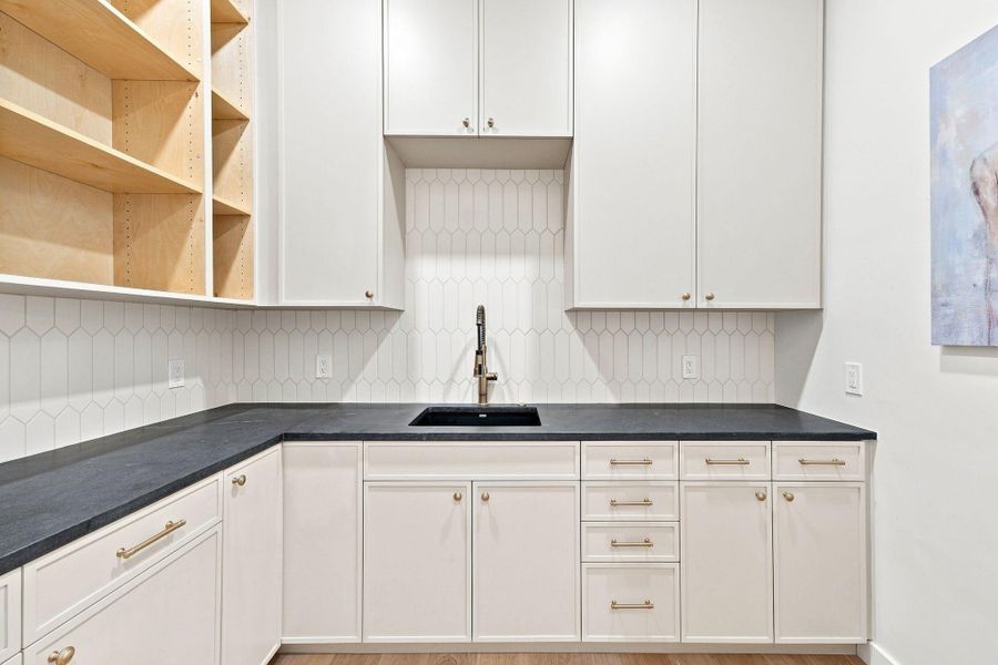 Butler's pantry.