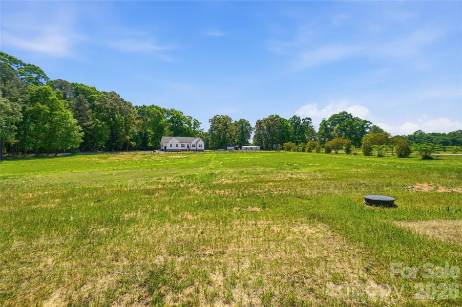 Natural landscape and outdoor views near Lancaster Hwy in Waxhaw (Image 45).