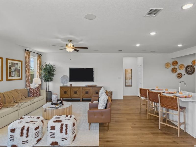 Furnished interior view inside a new home in Comanche Ridge, San Antonio (Image 13). Furnished interior view inside a new home in Comanche Ridge, San Antonio (Image 13).