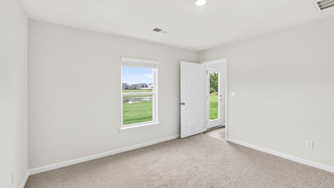 Spacious, unfurnished interior of a new home in Gibson Grove, Laurens (Image 24).
