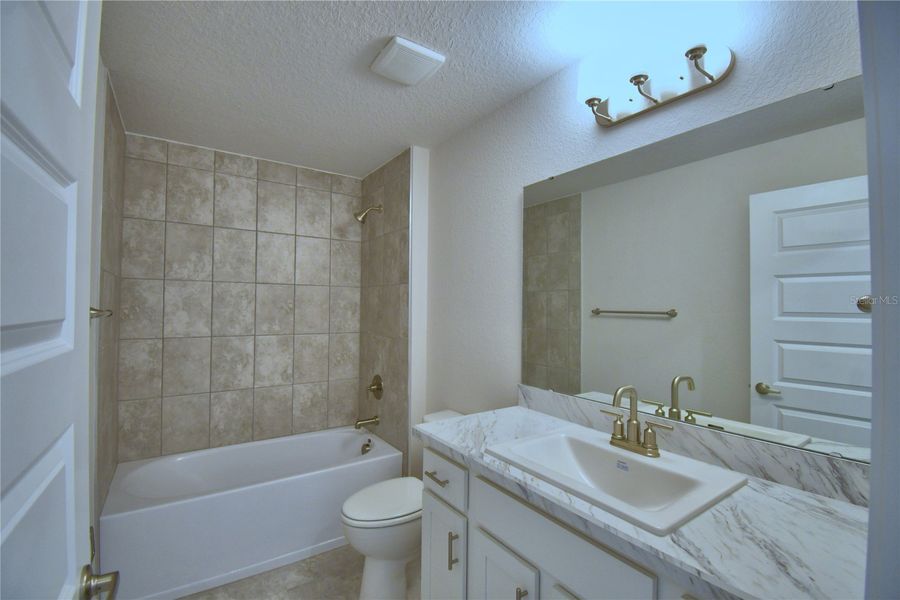 Furnished interior view inside a new home in Cadence Crossing, Auburndale (Image 7).