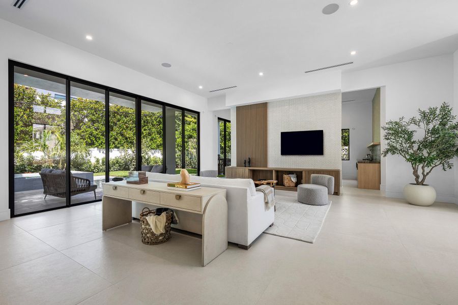 010-1031Northeast3rdAvenue-BocaRaton-FL-