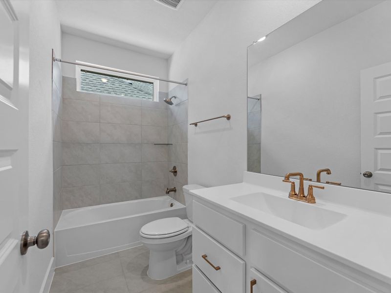 Furnished interior view inside a new home in Oakhill Reserve, Tomball (Image 10).
