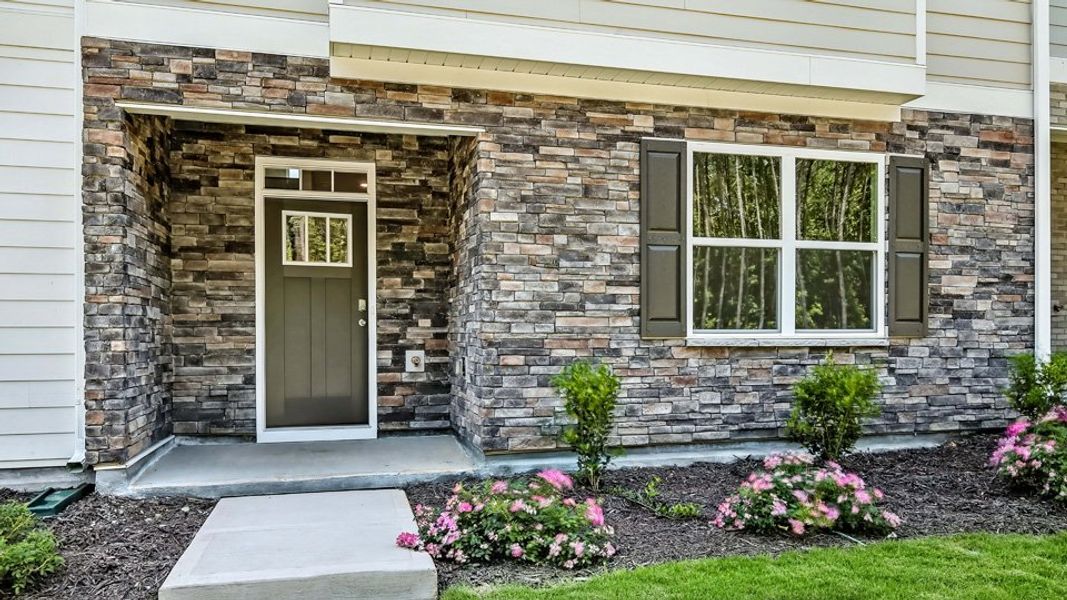 Image 27 representing the HADLEIGH by D.R. Horton in The Townes Park, Apex, NC.