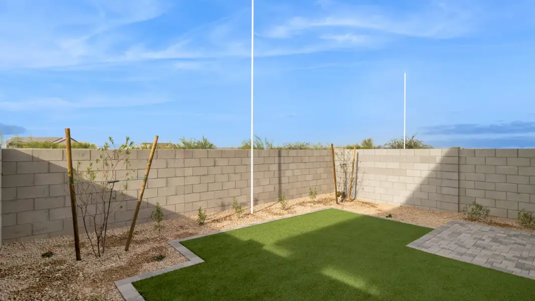 Exterior details and patio area of a home in Avance, Phoenix (Image 24).
