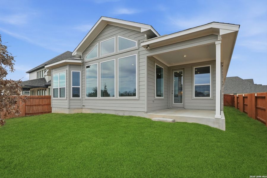Exterior details and patio area of a home in Stillwater Ranch, San Antonio (Image 24).