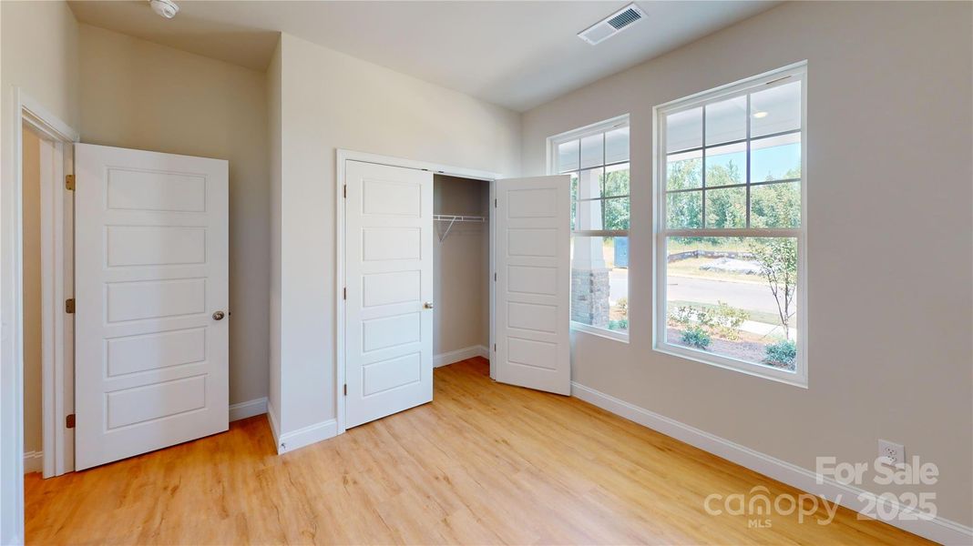 Spacious, unfurnished interior of a new home in , Cramerton (Image 13).