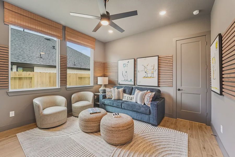 Representative furnished interior of a home built from the Sydney by Chesmar Homes in Wildrye 60', Waller (Image 23). Representative furnished interior of a home built from the Sydney by Chesmar Homes in Wildrye 60', Waller (Image 23).