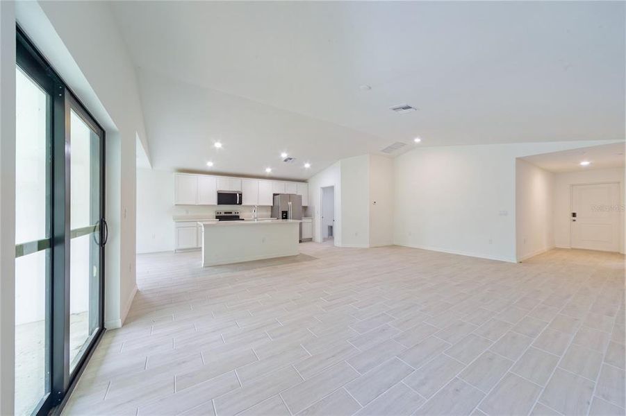 Spacious, unfurnished interior of a new home in , Citrus Springs (Image 10). Spacious, unfurnished interior of a new home in , Citrus Springs (Image 10).