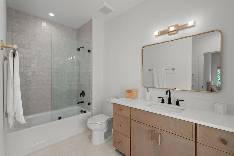 Furnished interior view inside a new home in , Johns Island (Image 69).