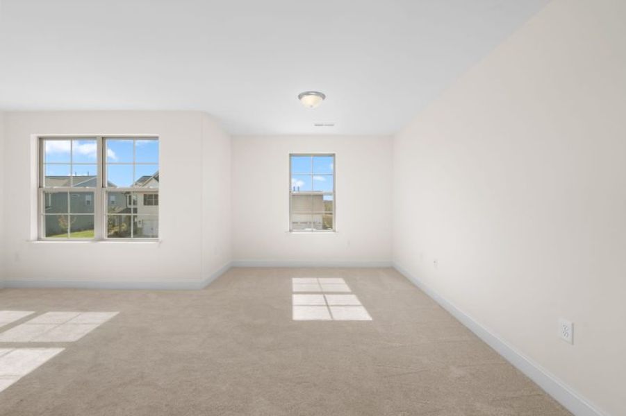 Spacious, unfurnished interior of a new home in Miller's Reserve, Winston-Salem (Image 54).