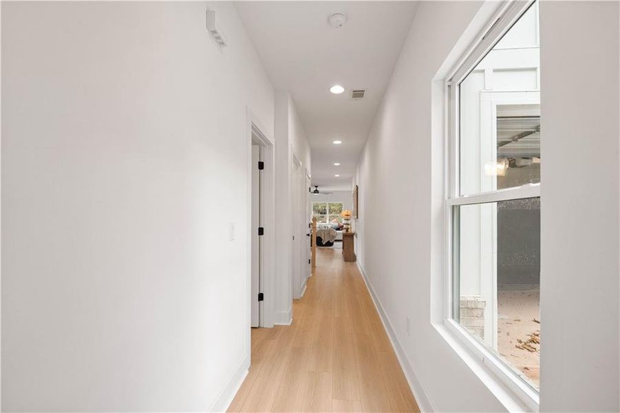 Spacious, unfurnished interior of a new home in , Atlanta (Image 23).