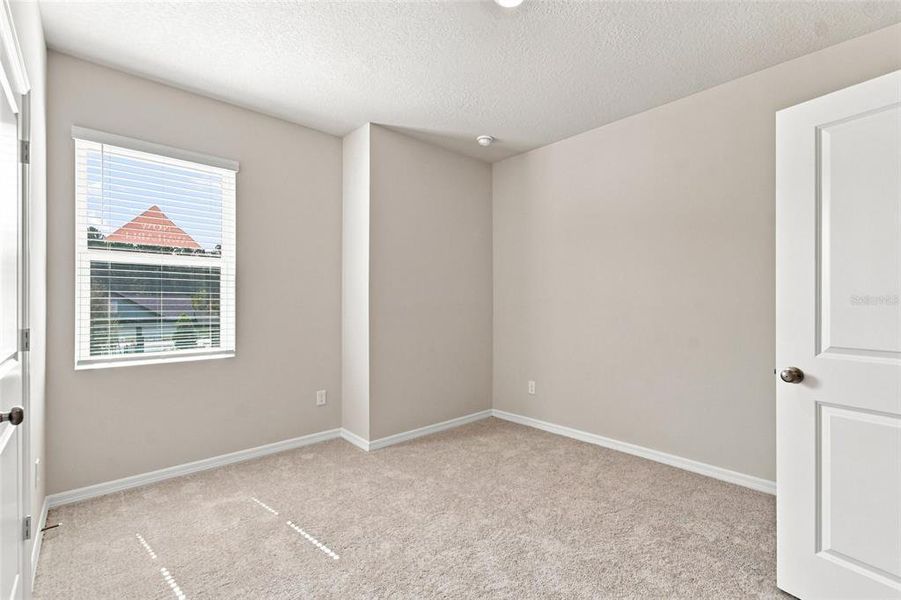Spacious, unfurnished interior of a new home in , Daytona Beach (Image 14).