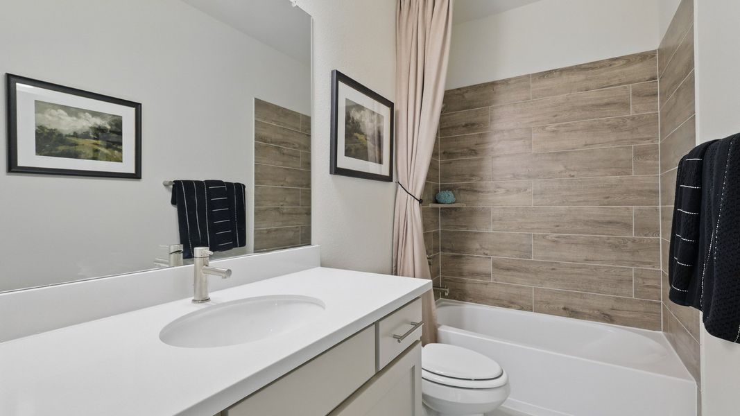 Model home photos of similar floorplans, not pictures of actual home. Model home photos of similar floorplans, not pictures of actual home.