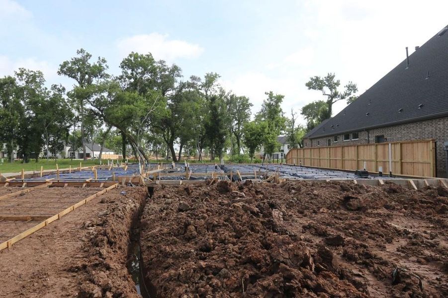 Every foundation at DWH is engineered and it’s inspected three times! We do not do “batch” testing. Rest easy knowing your foundation comes with a 10 year warranty. Every foundation at DWH is engineered and it’s inspected three times! We do not do “batch” testing. Rest easy knowing your foundation comes with a 10 year warranty.