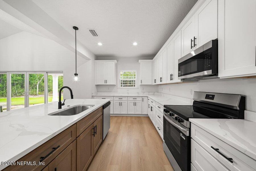 Furnished interior view inside a new home in , Macclenny (Image 4).