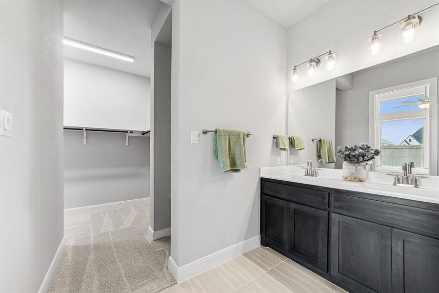 Furnished interior view inside a new home in Sandbrock Ranch, Aubrey (Image 10).