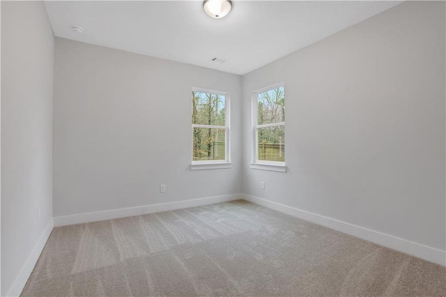 Spacious, unfurnished interior of a new home in Cambridge, Flowery Branch (Image 28). Spacious, unfurnished interior of a new home in Cambridge, Flowery Branch (Image 28).