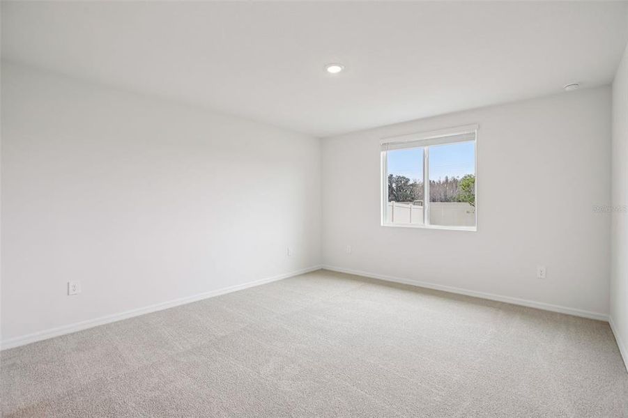 Spacious, unfurnished interior of a new home in Two Rivers - Classic Series, Zephyrhills (Image 35).